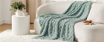 Bedsure Sea Blue Fleece Blanket for Couch, Twin Bed, Queen or King