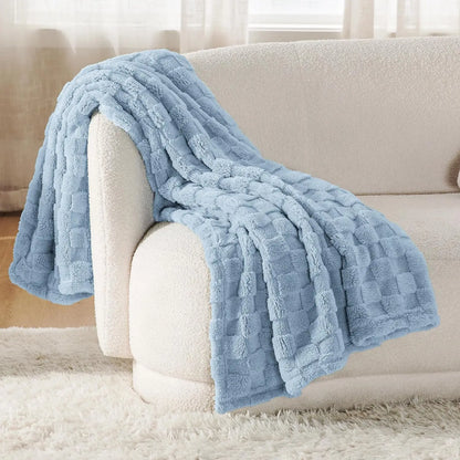 Bedsure Sea Blue Fleece Blanket for Couch, Twin Bed, Queen or King